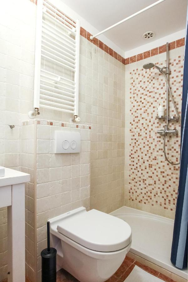 Rougemarin Apartments Biograd Na Moru Quarto foto