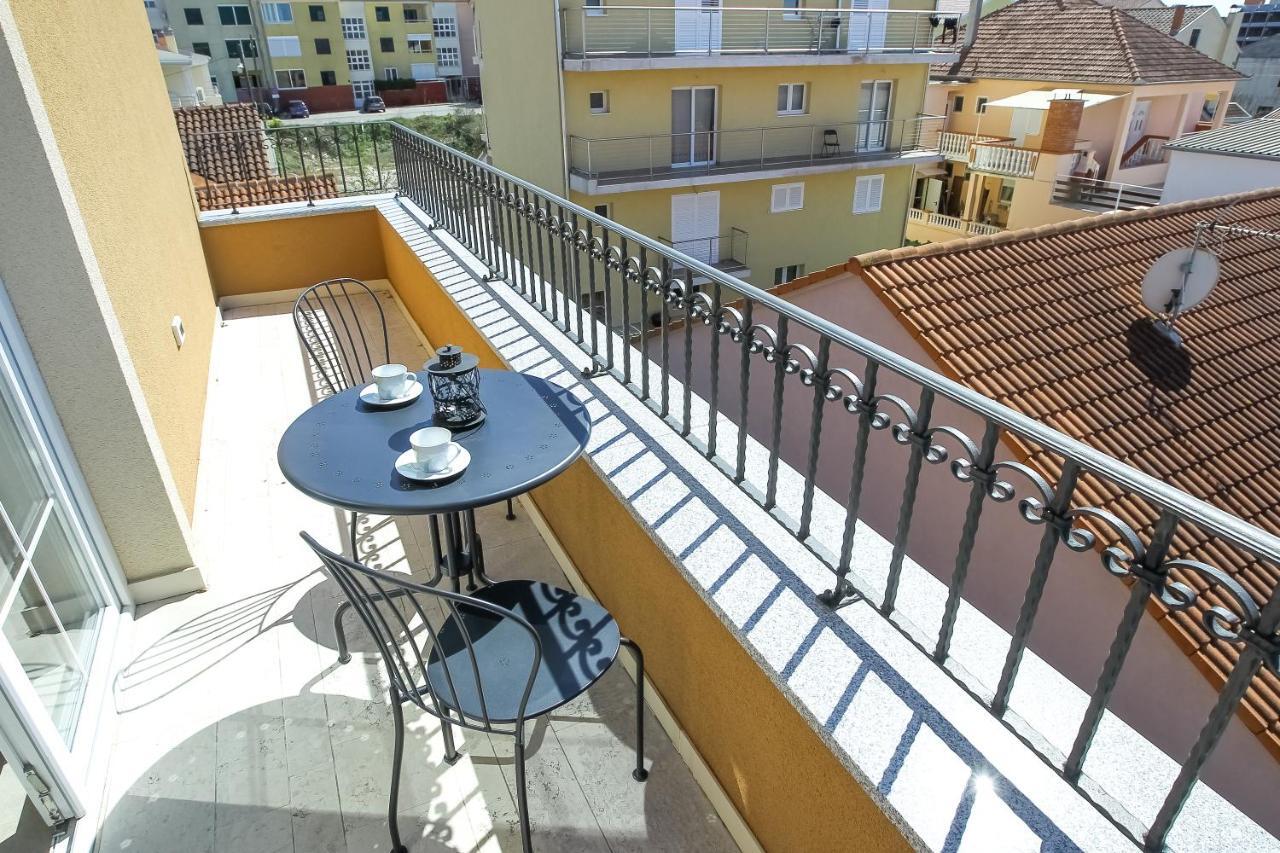 Rougemarin Apartments Biograd Na Moru Exterior foto