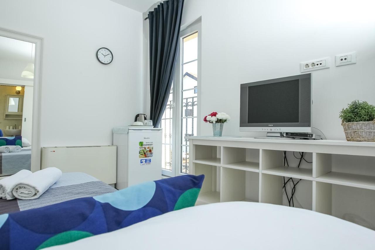 Rougemarin Apartments Biograd Na Moru Quarto foto